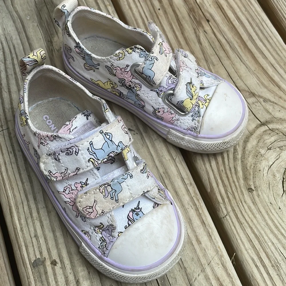 🦄 Converse Chuck Taylor All Star Ox Infant/Toddler Unicorn Sneakers Size 6